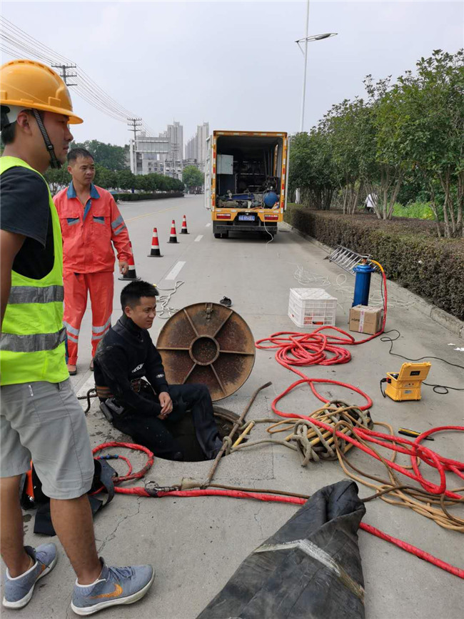 城口翻衬法管道修复技术主要工序
